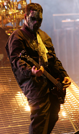 Басист группы Slipknot Пол Грей скончался от передозировки