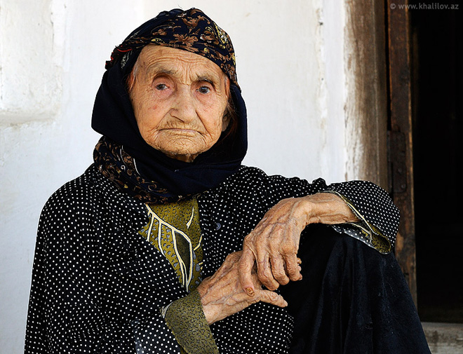 В Азербайджане стало меньше долгожителей старше 100 лет - Академия наук