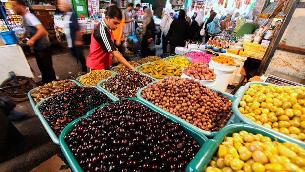 ОАЭ заморозят цены на продукты питания в месяц Рамадан