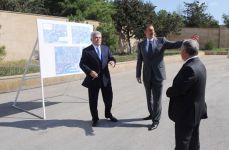 Президент Азербайджана ознакомился с ходом работ по расширению и строительству автомобильных дорог на территории Международный аэропорт Гейдар Алиев-Мардакянский круг-поселок Бильгях (ФОТО)