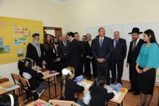 Президент Азербайджана Ильхам Алиев принял участие в открытии образовательного центра для еврейских детей "Хабад-Ор-Авнер" в Хатаинском районе Баку (ФОТО)