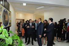 Президент Азербайджана Ильхам Алиев принял участие в открытии образовательного центра для еврейских детей "Хабад-Ор-Авнер" в Хатаинском районе Баку (ФОТО)