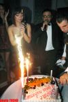 Фальшивые слезы Ройи Айхан на дне рождения телеведущей-певицы (фотосессия)