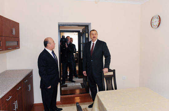 President Ilham Aliyev opens new settlement for people from flood-hit areas (PHOTO)
