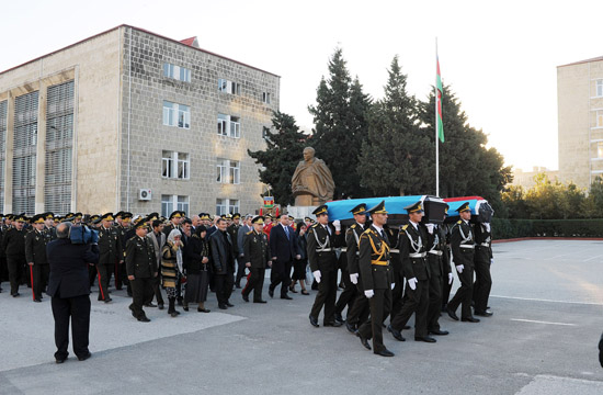 President Ilham Aliyev: Mubariz Ibrahimov and Farid Ahmedov showed true heroism and valor (UPDATED) (PHOTOS)