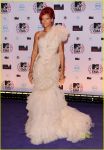 Леди Гага стала триумфатором MTV EMA 2010 (фотосессия)