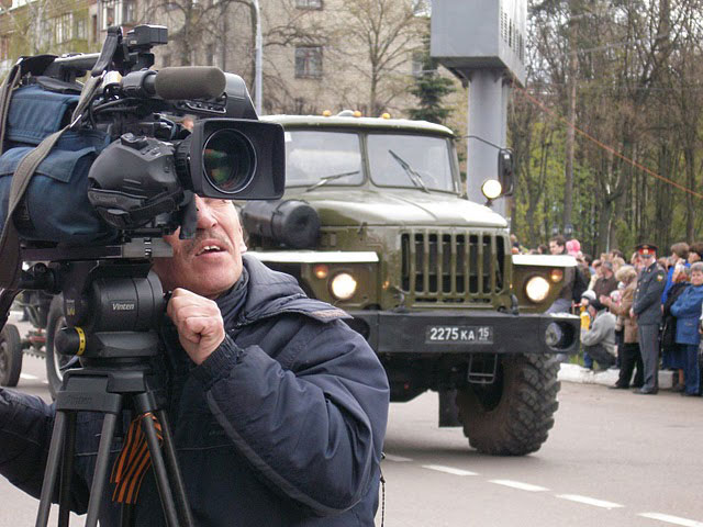 В Москве начались съемки скандального фильма "Прерванная песня" об этнической несовместимости армян и азербайджанцев