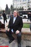 Жерар Депардье прогулялся по Баку : "Я должен был приехать еще 15 лет назад по приглашению Гейдара Алиева" (фотосессия)