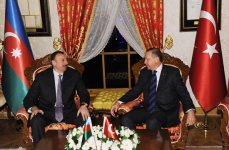 Azerbaijani President meets Turkish premier (UPDATE)(PHOTO)