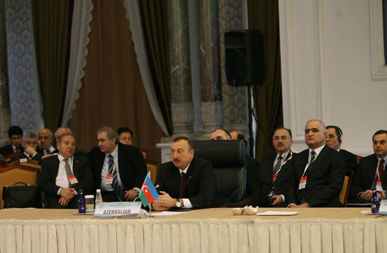 Azerbaijani President attends 11th ECO Summit in Istanbul (PHOTO)