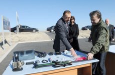 Azerbaijani President watches re-introduction of flock of gazelles to State Reserve (PHOTO)