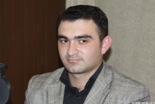 В Баку состоялась презентация романа "Ждущие солнца"