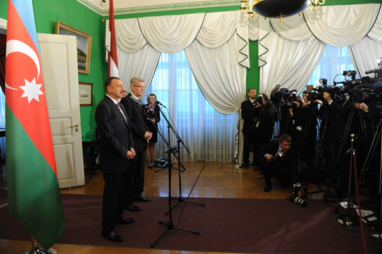 President Ilham Aliyev: Great prospects for developing Azerbaijan-Latvia economic and cultural cooperation (UPDATE)