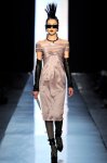 Неделя высокой моды в Париже: Givenchy и Jean Paul Gaultier (фотосессия)