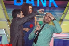 Певец Элариз во время дуэли "выстрелил в себя"