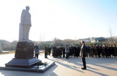 Президент Азербайджана находится с визитом в западном регионе страны (ФОТО)