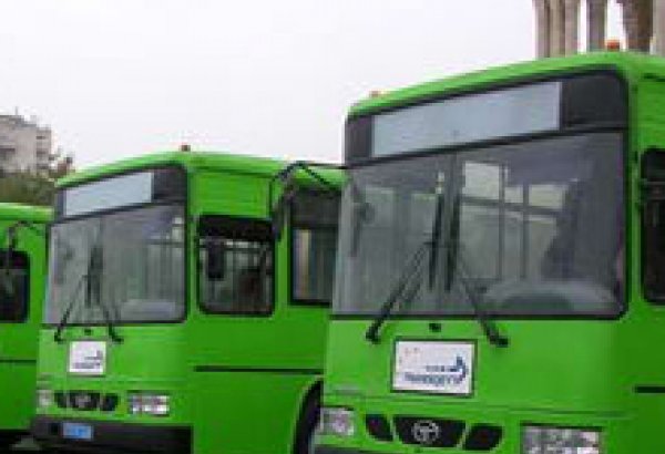В Азербайджане абитуриентам будут предоставлены бесплатные автобусы для проезда до экзаменационных центров