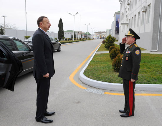 Ilham Aliyev attended the presentation ceremony of the war banner of Civil Defense Troops of the Ministry of Emergency Situations (PHOTO)