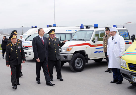 Ilham Aliyev attended the presentation ceremony of the war banner of Civil Defense Troops of the Ministry of Emergency Situations (PHOTO)