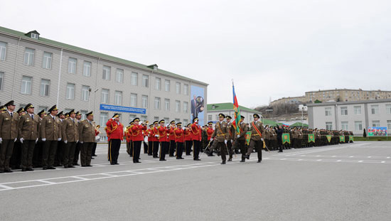 Ilham Aliyev attended the presentation ceremony of the war banner of Civil Defense Troops of the Ministry of Emergency Situations (PHOTO)