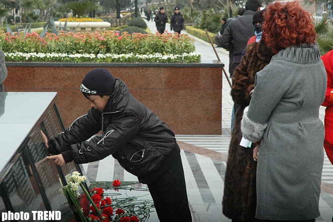 Мы никогда не сможем почувствовать то, что пережили свидетели Ходжалинского геноцида - Тунзаля Агаева (фотосессия)