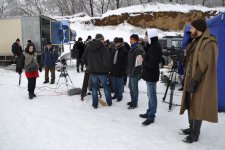 Ледяные страсти на съемках азербайджанского фильма:"Ломали руками,  тянули веревками" (фотосессия)