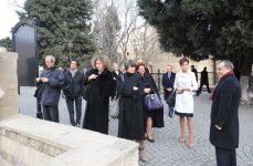 Первая леди Азербайджана и Президент Швейцарии посетили Ичери шехер (ФОТО)