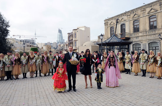 Azerbaijani President and his spouse attend nationwide festivities on occasion of Novruz Holiday (UPDATE) (PHOTO)