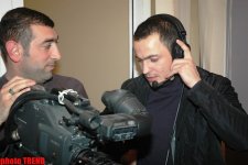 Телеведущие Фирдовси Атакишиев и Хадиджа Сенангызы c молодыми певцами отметили Новруз (фотосессия)