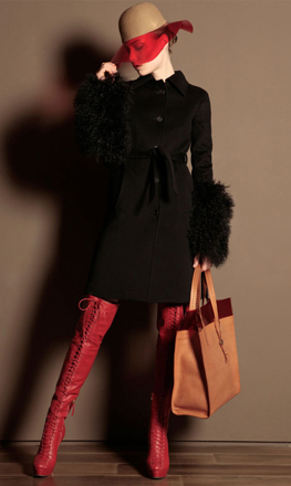 Компания Trussardi представила свой осенний лукбук (фотосессия)