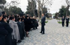 Azerbaijan's President examines work done in districts of Baku (PHOTO)