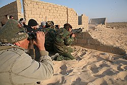 Когда россиянину быть азербайджанцем хорошо - война в Ливии (фотосессия)