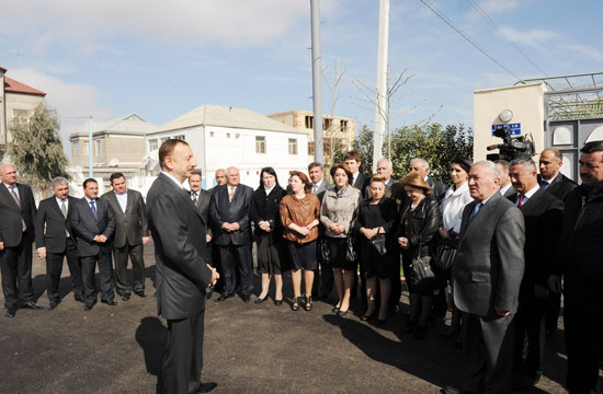 Azerbaijani President gets acquainted with improvement work in Bilajari and Sulutapa settlements (PHOTO)
