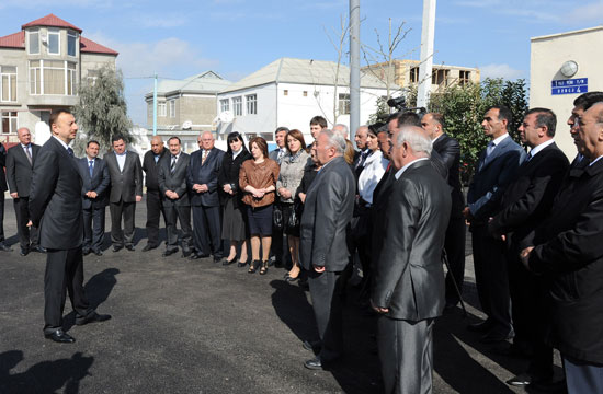 Azerbaijani President gets acquainted with improvement work in Bilajari and Sulutapa settlements (PHOTO)