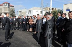 Azerbaijani President gets acquainted with improvement work in Bilajari and Sulutapa settlements (PHOTO)