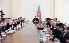 Azerbaijani president: Azerbaijan's economy successfully develops in first quarter of 2011 (PHOTO)