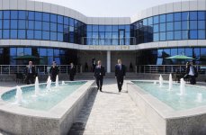 Президент Ильхам Алиев ознакомился с площадью Государственного флага в Астаре, принял участие в открытии Дома молодежи (ФОТО)