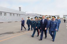 Azerbaijani President gets acquainted with conditions created in Astara customs office (PHOTO)