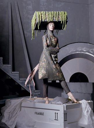 Ретроспектива Alexander McQueen в глянце (фотосессия)