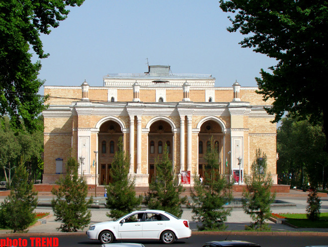 В Ташкенте в Азербайджанском культурном центре состоялся концерт "Sashar Zarif Dans"