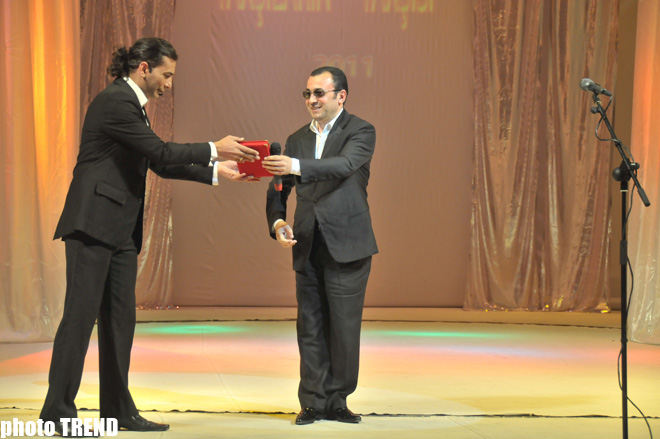 В Баку состоялась церемония вручения национальной премии "Best of the best 2011" (фотосессия)