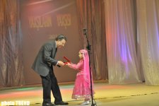 В Баку состоялась церемония вручения национальной премии "Best of the best 2011" (фотосессия)