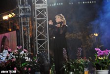В Национальном парке состоялся праздничный концерт и грандиозный фейерверк (ФОТО)