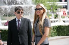 Президент Азербайджана и его супруга побывали на Празднике цветов (ФОТО)