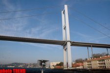 Загадочный Стамбул! Вид на мегаполис, открывающийся из-под моста Султана Мехмета Фатиха во время прогулки на катере (фотосессия)