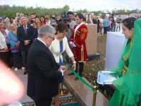 В Казахстане состоялось открытие памятника азербайджанским женщинам-жертвам репрессий (ФОТО)