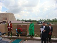 В Казахстане состоялось открытие памятника азербайджанским женщинам-жертвам репрессий (ФОТО)