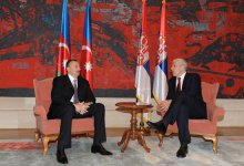 Состоялась встреча президентов Азербайджана и Сербии один на один (ФОТО)