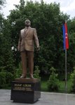 Президент Ильхам Алиев: В одном из парков Баку будет установлен памятник прославленному сербскому ученому Николе Тесле (версия 2) (ФОТО)