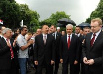 Президент Ильхам Алиев: В одном из парков Баку будет установлен памятник прославленному сербскому ученому Николе Тесле (версия 2) (ФОТО)